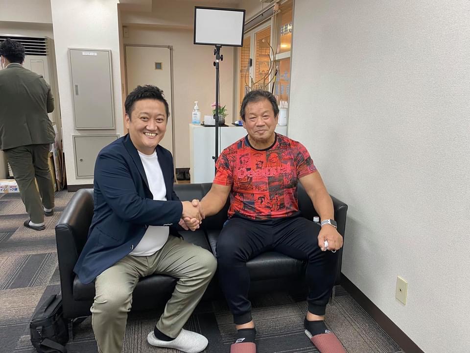 藤波辰爾さんが来社されました | スマイルファクトリーグループ